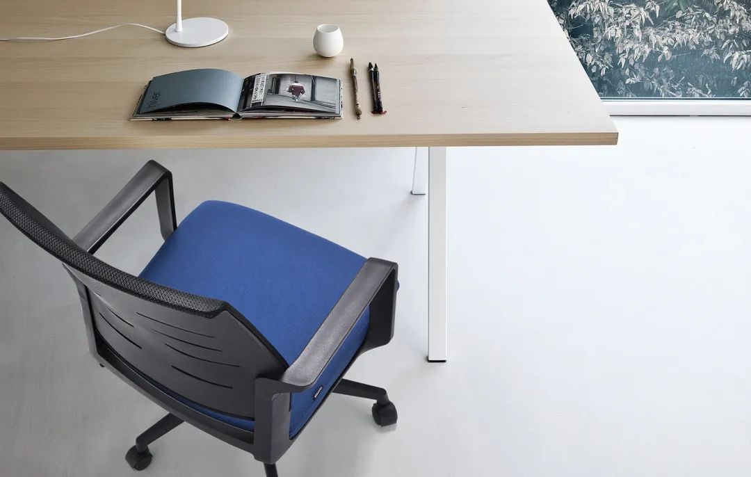 MESH CHAIR 網(wǎng)椅系列 丨突破常規(guī)設(shè)計(jì)，探索未來辦公(圖28)